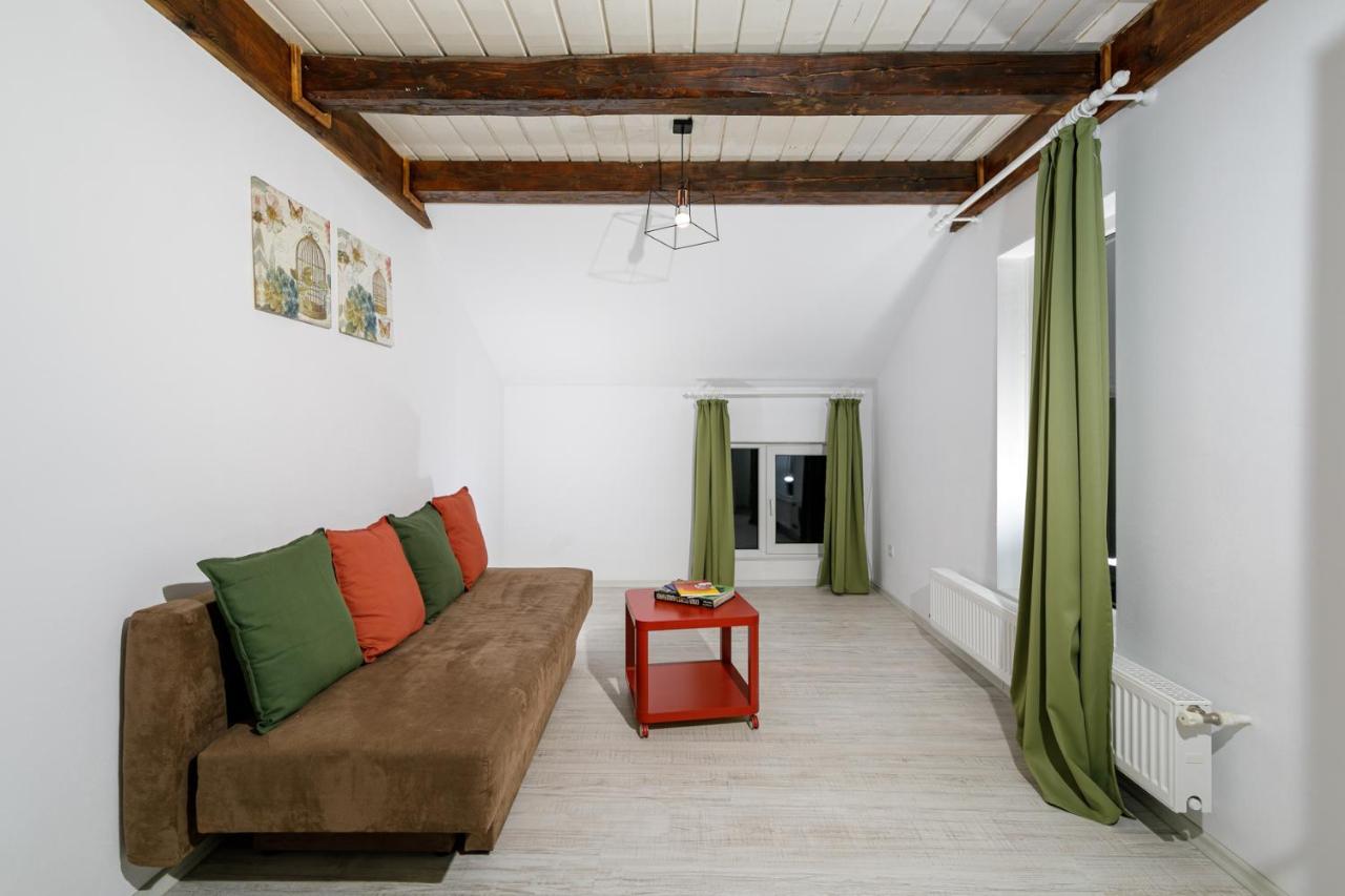 Luna Home Bistriţa Eksteriør bilde