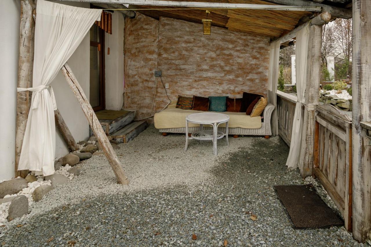 Luna Home Bistriţa Eksteriør bilde